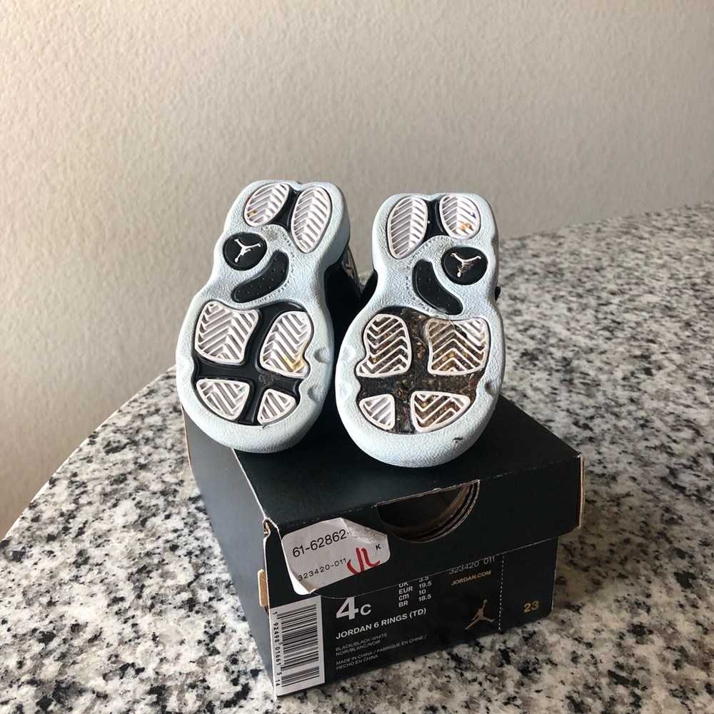 Toddler Jordan 6 Rings - Picture 4 of 4